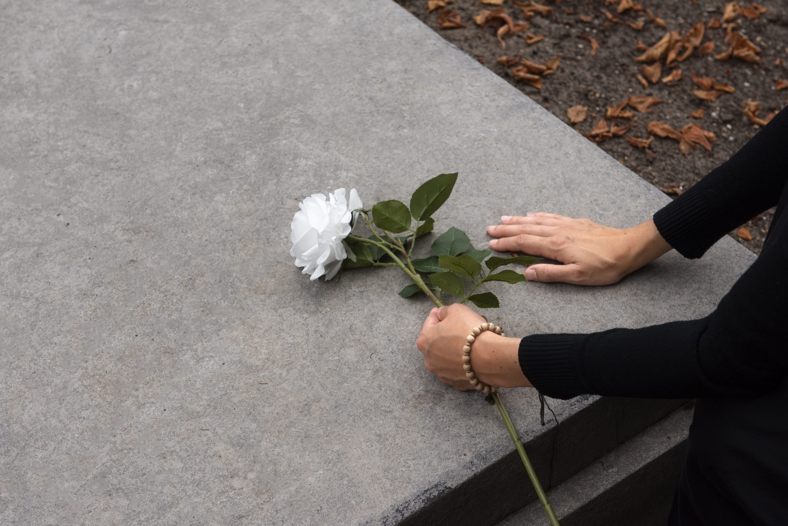 Przewóz zmarłych do Ostrowa Wielkopolskiego - pełne wsparcie w sprowadzaniu zwłok.